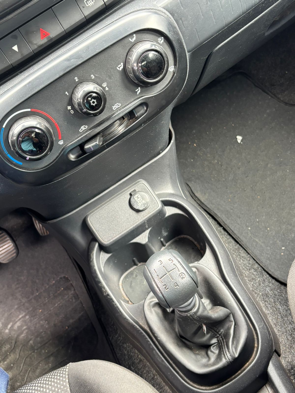 FIAT MOBI LIKE 1.0 - Imagem 6
